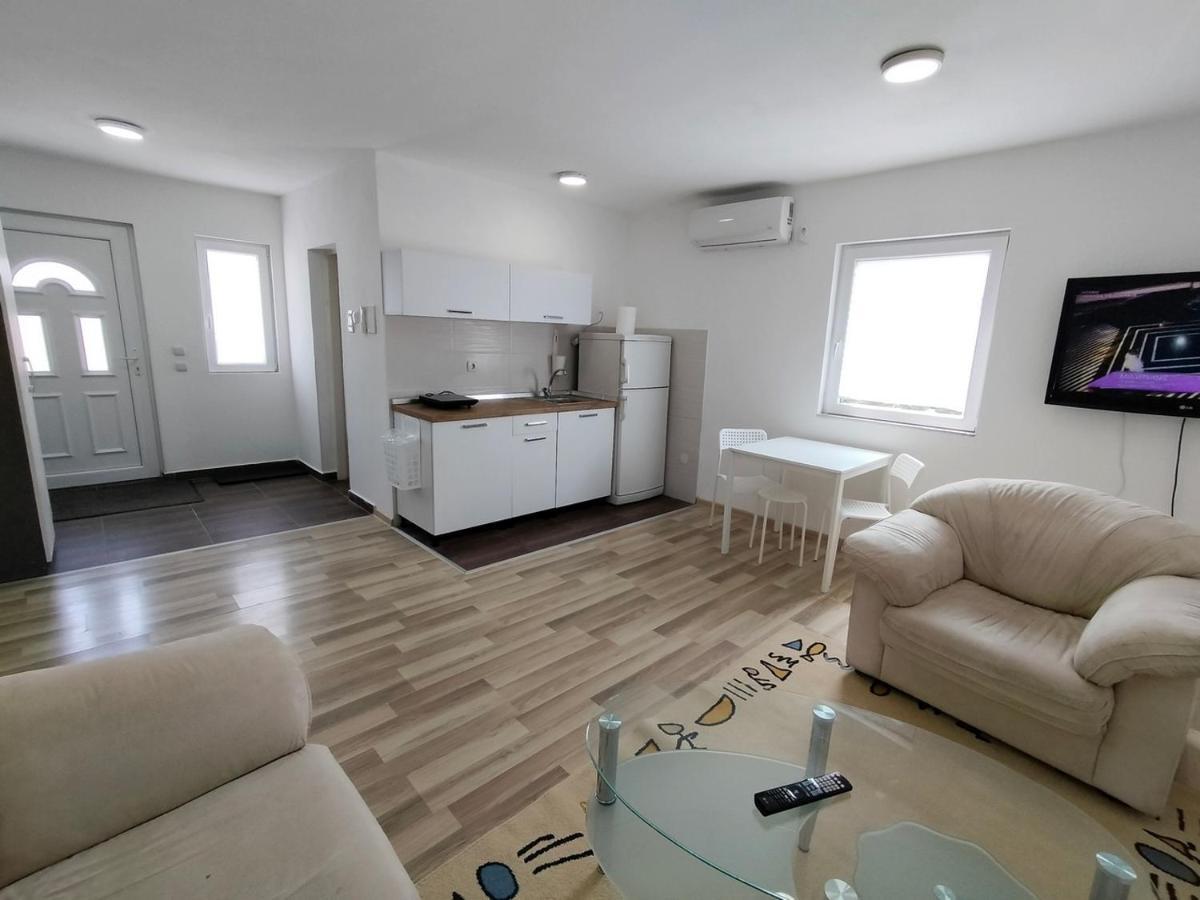 A1 - Airport Belgrade Apartment Exterior photo