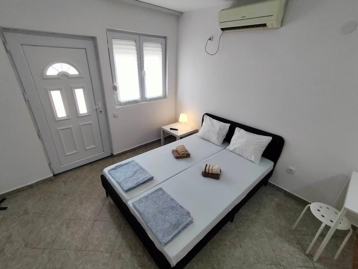 A1 - Airport Belgrade Apartment Room photo